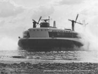 SRN4 Swift (GH-2004) with Hoverlloyd